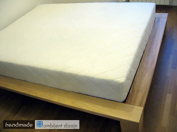 veoma cvrst krevet rucne izrade napravljeno u ambijent dizajnu 